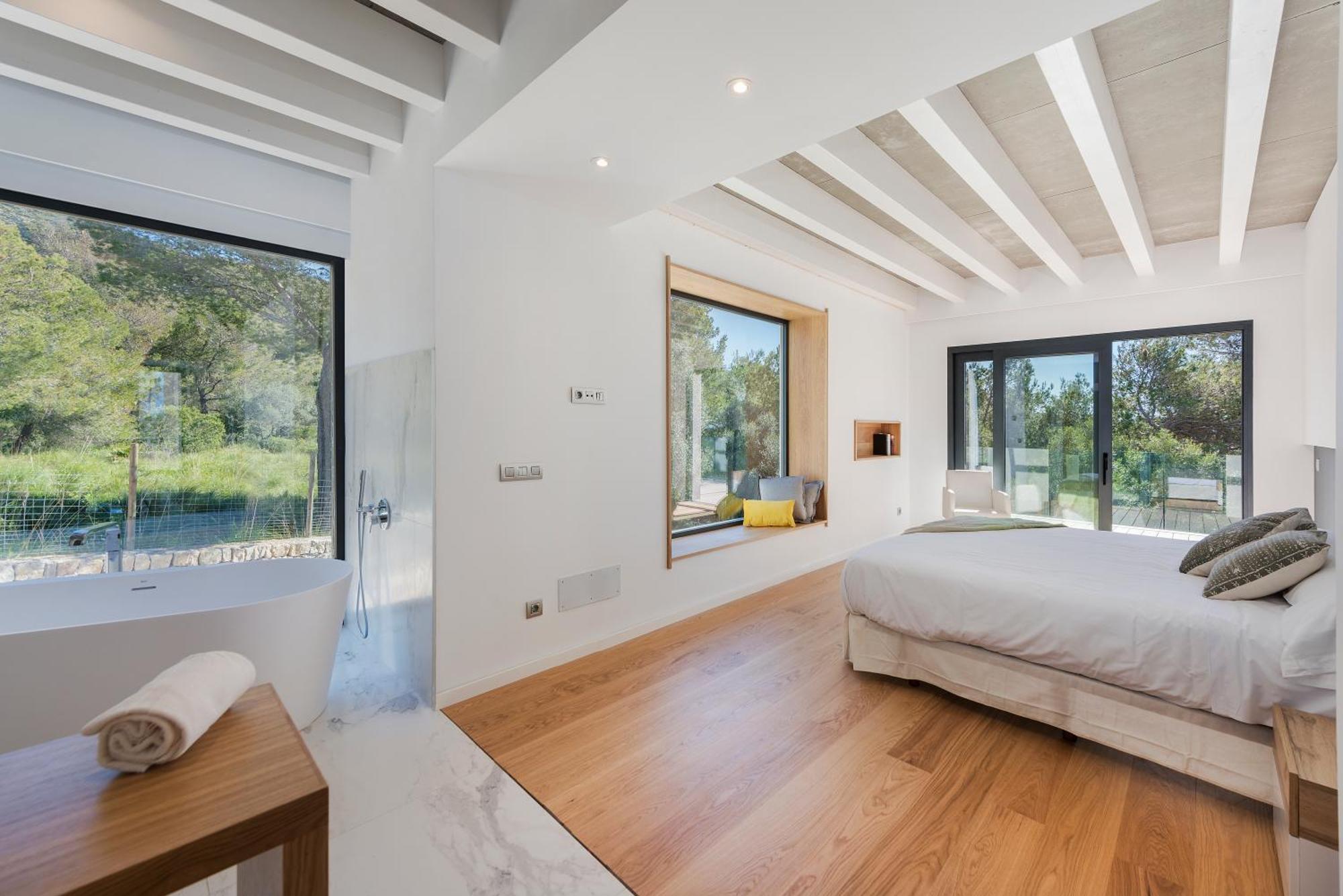 Sky Mallorca - By Emerald Villa *